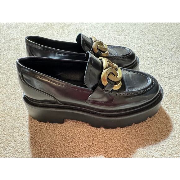 Steve Madden Black Makira Loafer Womens Size‎ 7.5 M Gold Chain Accent EC - Picture 1 of 4